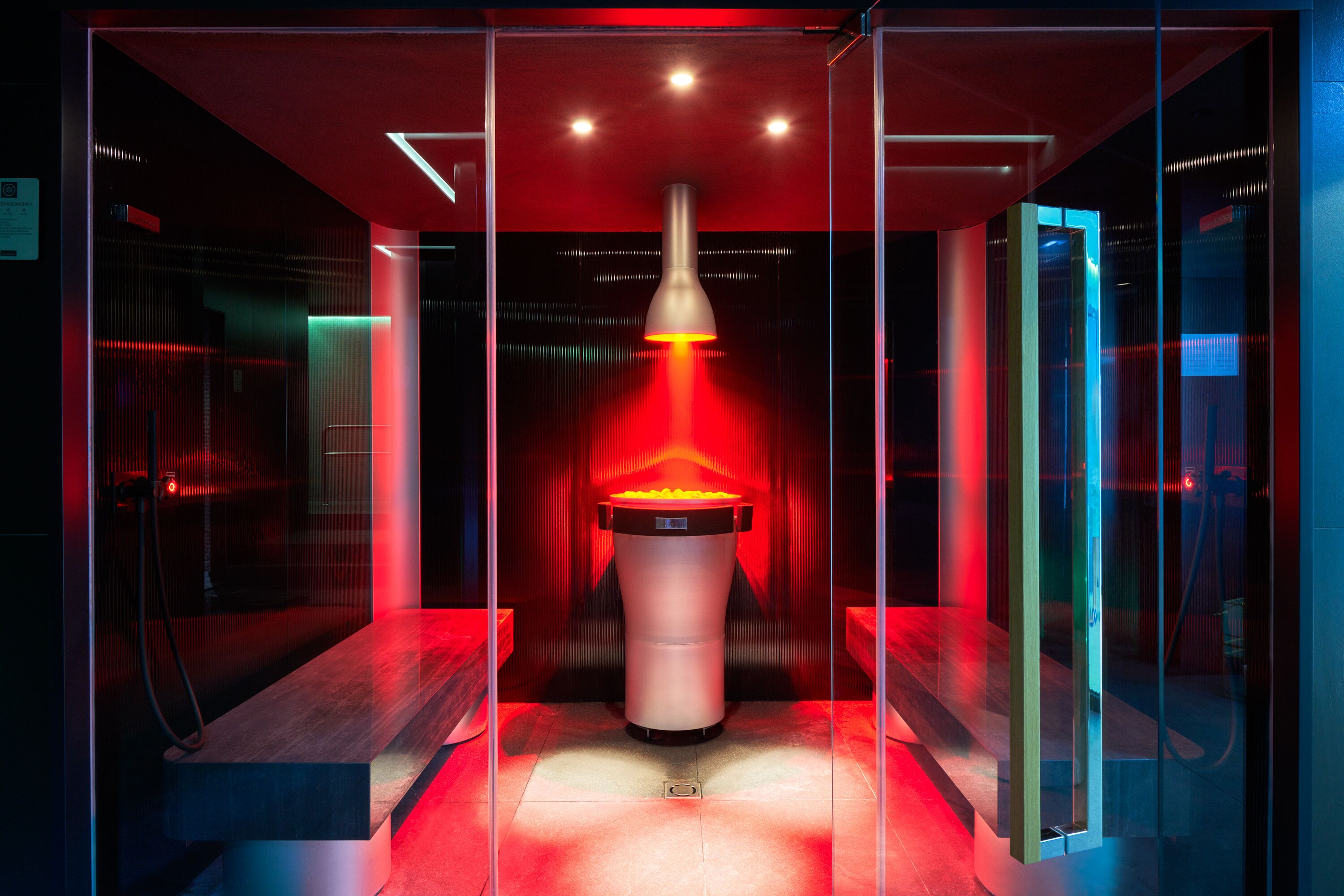 Photo - Amphora Hotel