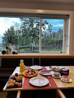 Desayuno continental incluido todos los días 