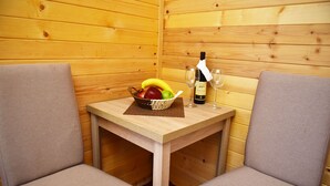 Apartment (Tina) | In-room dining - Etno Apartmani Konoba Starcevo (Virpazar)