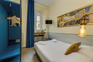 Small Economy Double - Seven (Rome)
