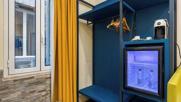 Habitación triple (Budget) | Ropa de cama de alta calidad, edredón y camas con efecto memoria