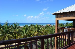 Land view from property - Gin and Jack Beach House (Inhambane)
