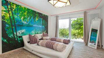 Honeymoon Apartment, Mountain View | 2 bedrooms, free WiFi
