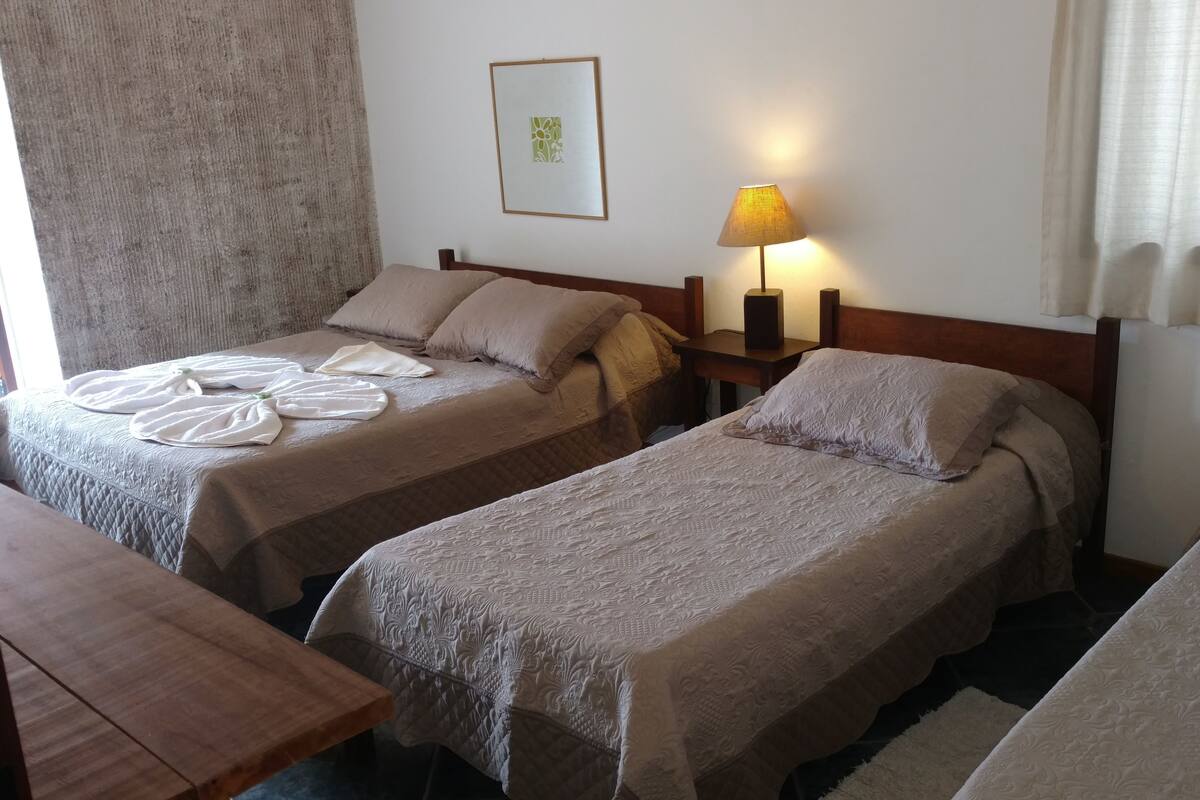 Quadruple Room (com ar condicionado) | Free WiFi
