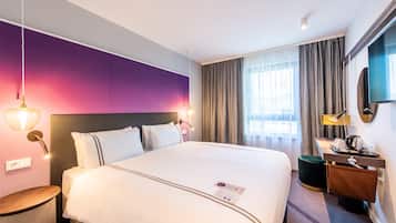 Quarto casal standard | 1 quarto, cofres nos quartos, quartos à prova de som, Wi-Fi de cortesia