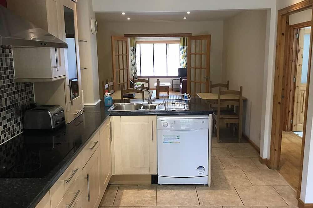 4 Bedroom House Stratherrick - Merkinch