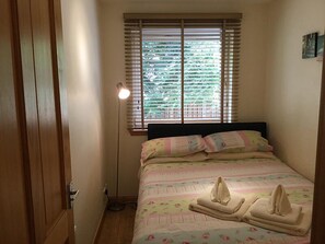 Apartment | Iron/ironing board, free WiFi, bed sheets
