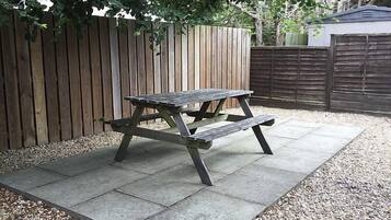 Apartment | Terrace/patio