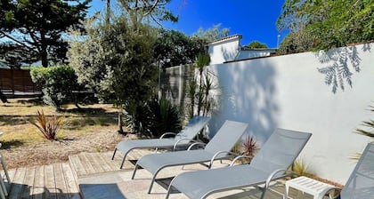 Casa de vacaciones perfecta en Hourtin-Plage con wifi y muy cerca de la playa