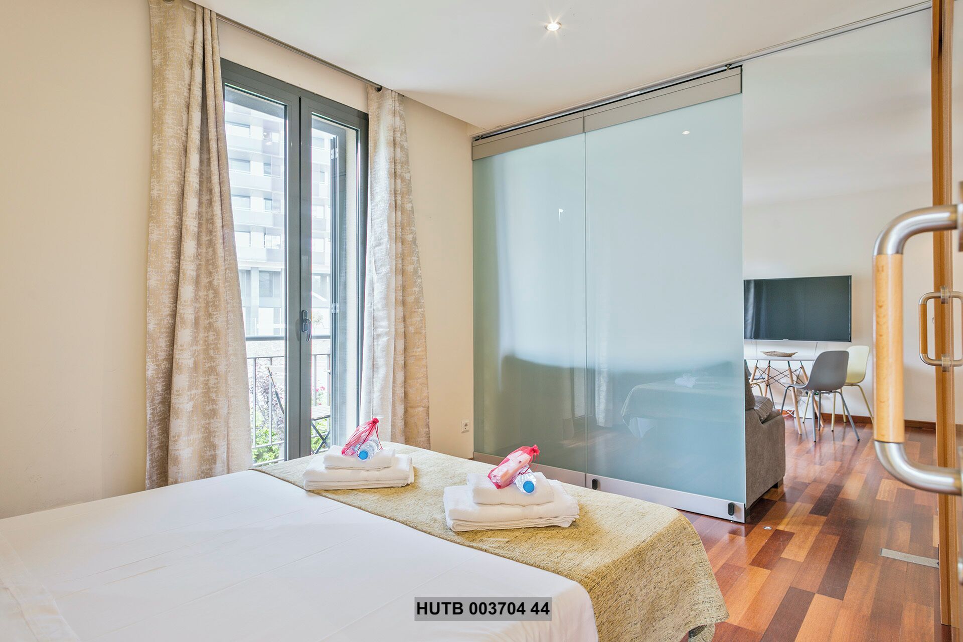 Basic Apartment, 1 Bedroom | 1 bedroom, iron/ironing board, free cribs/infant beds, free WiFi