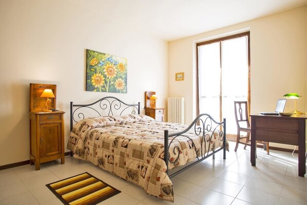 Individually decorated, individually furnished, rollaway beds, free WiFi