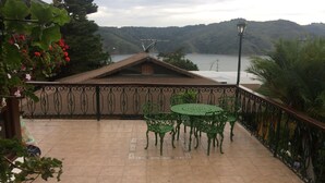 Habitación clásica doble, 1 cama doble, no fumadores | Terraza o patio