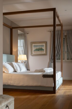Villa (Giulia) | Tabla de planchar con plancha, wifi gratis, ropa de cama