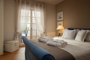 Villa (Letizia) | Tabla de planchar con plancha, wifi gratis, ropa de cama