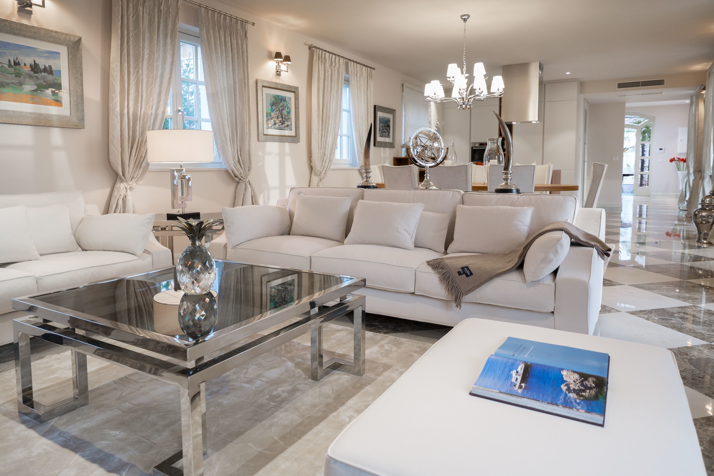 Villa (Lea) | Wohnbereich | Flachbildfernseher