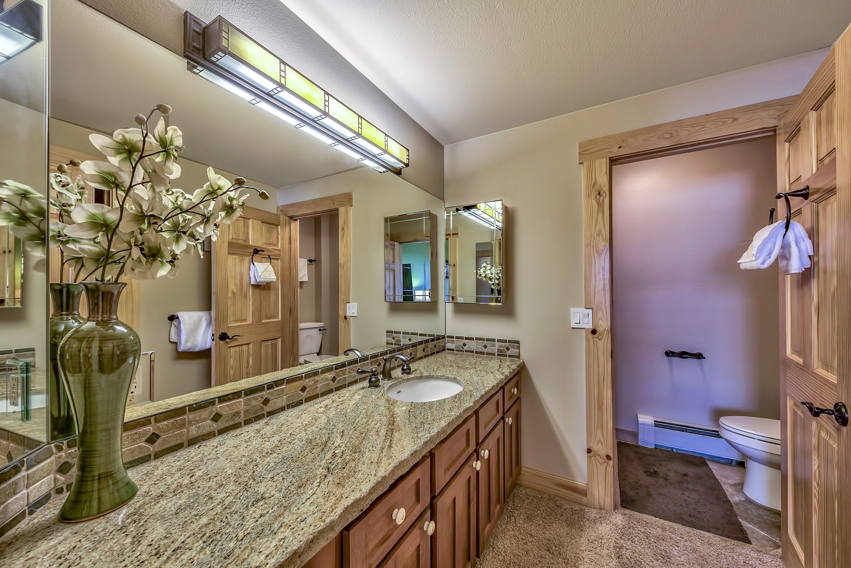 Townhome, 3 Bedrooms | Bathroom | Towels, shampoo
