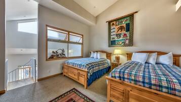 Condo, 2 Bedrooms | 2 bedrooms, free WiFi, bed sheets