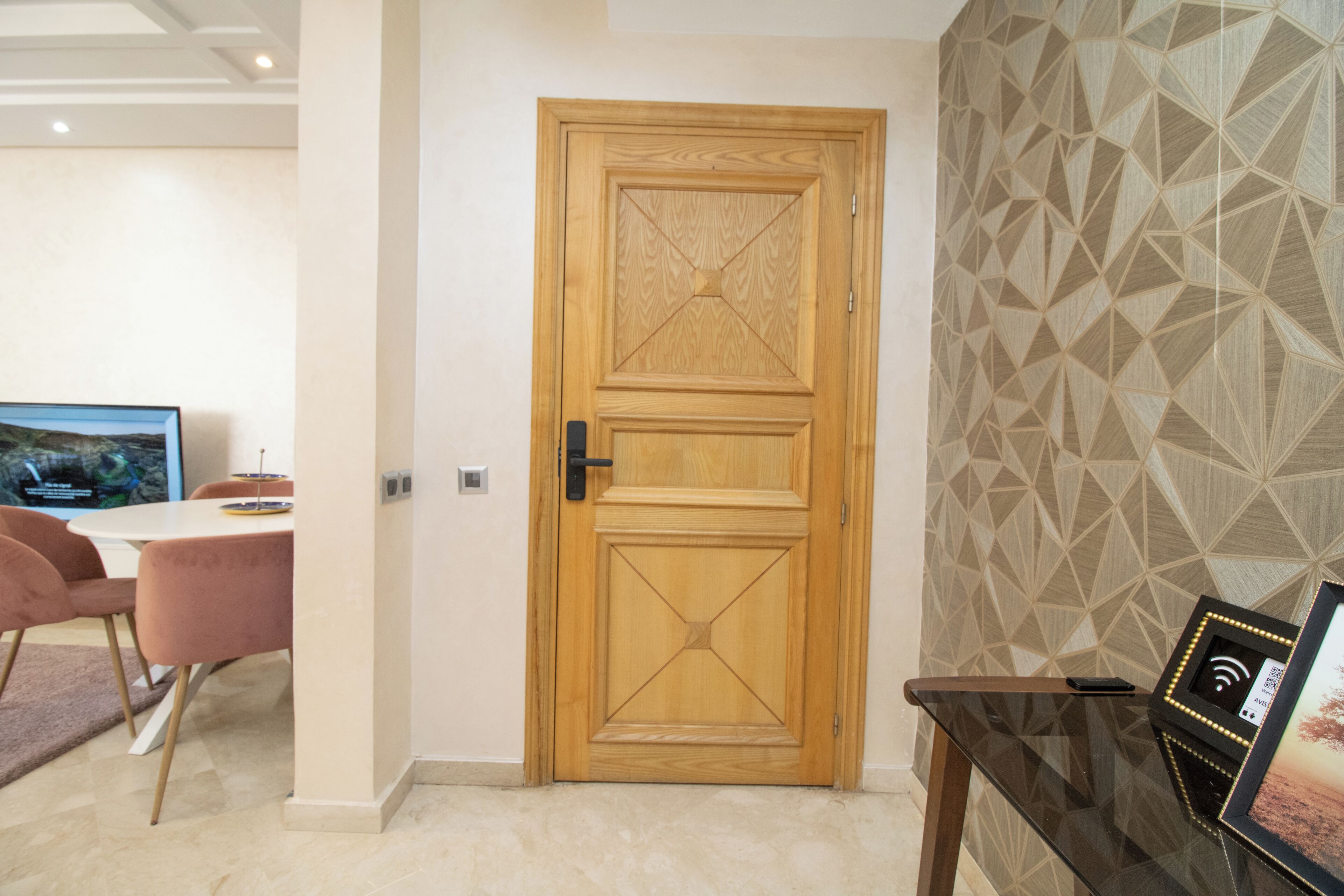 Una televisión de pantalla plana, Netflix