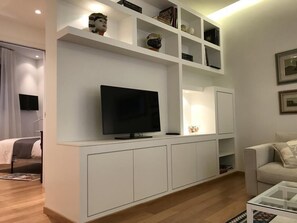 2 dormitorios, tabla de planchar con plancha, wifi gratis y ropa de cama