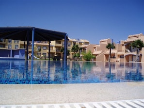 Outdoor pool, a heated pool - Nice and complete apartment in playa oliva / denia (El Verger)