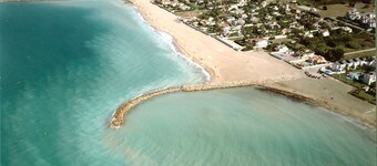 Schöne und komplette Wohnung in Playa Oliva / Denia