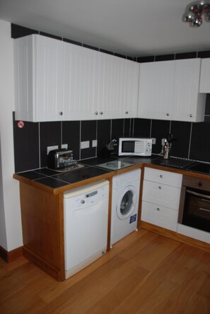 Fridge, microwave, oven, dishwasher