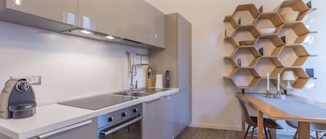 Apartment, 1 Bedroom | Private kitchen