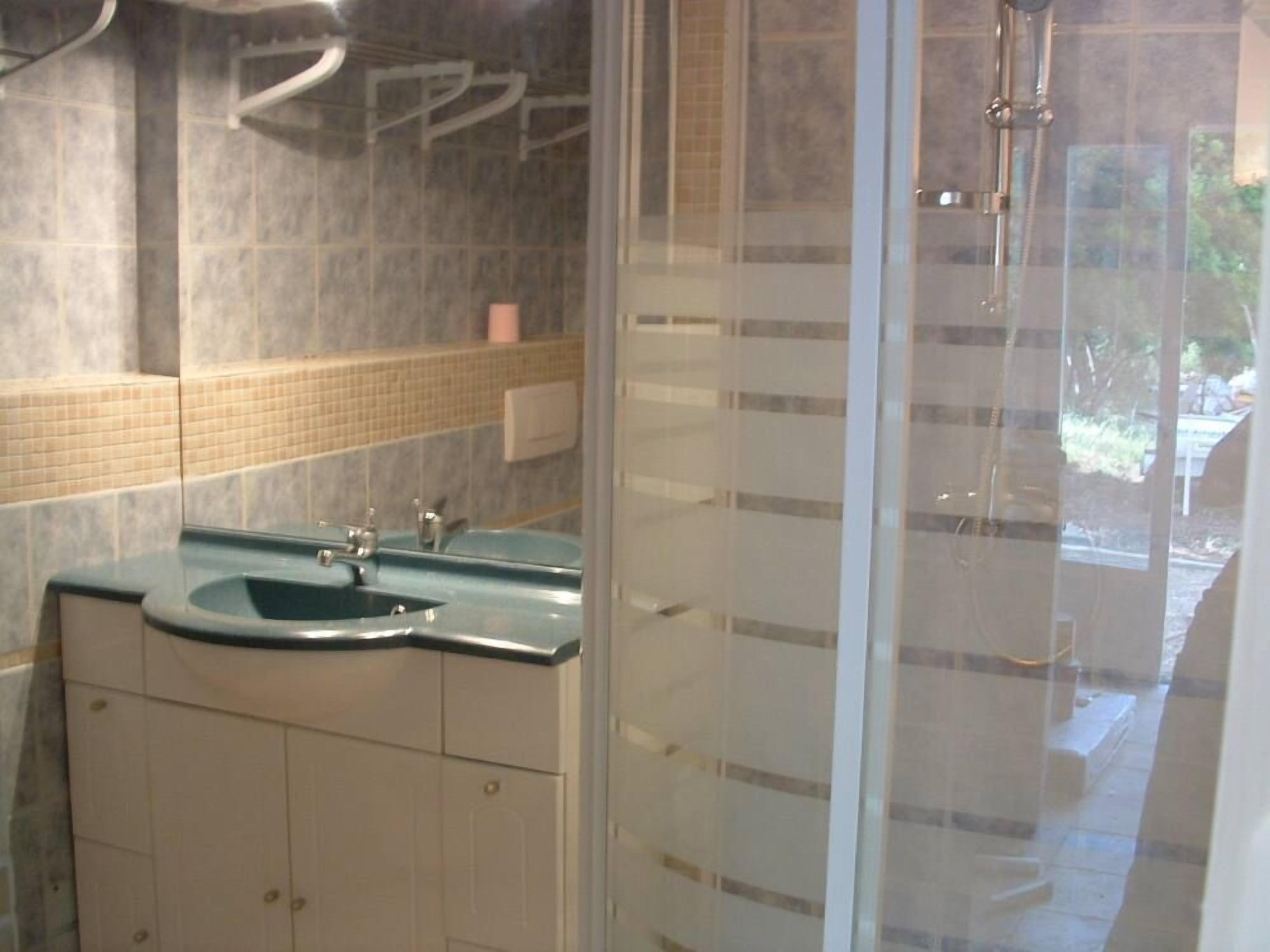 studio - 2 rooms - 2/3 persons