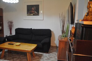 TV, books - do something amazing (Alicante)
