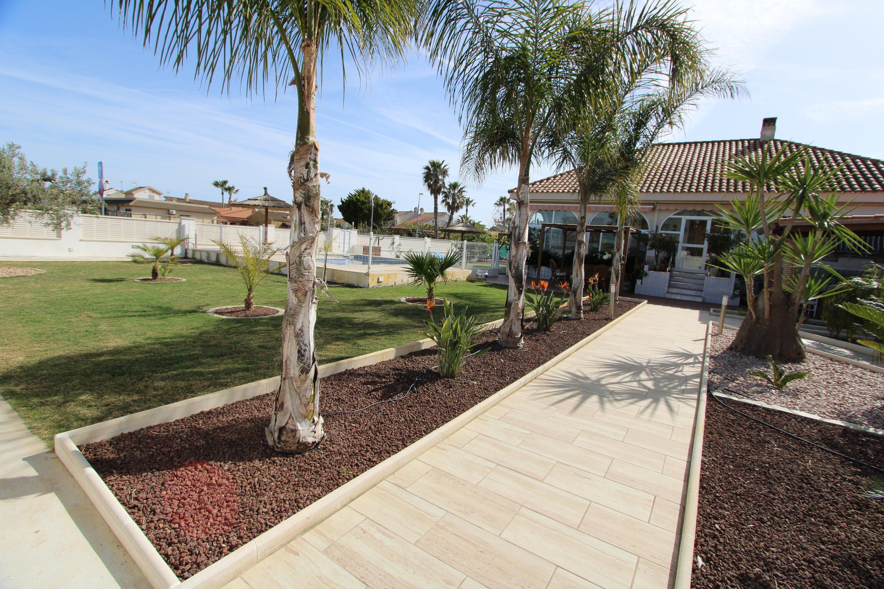 Jardines del alojamiento