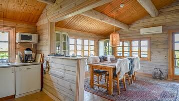 Kühlschrank, Herdplatte, Geschirrspüler