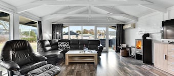 Amazing home in Blokhus with sauna