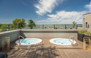 室外 SPA 浴缸