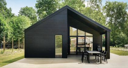 Nice home in Glesborg with sauna