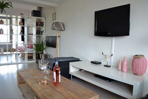 Apartment, 2 Bedrooms (Beach House Sea-Side) | Television