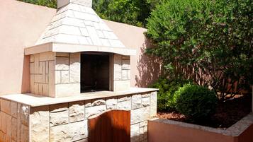 Grill-/Picknickplatz