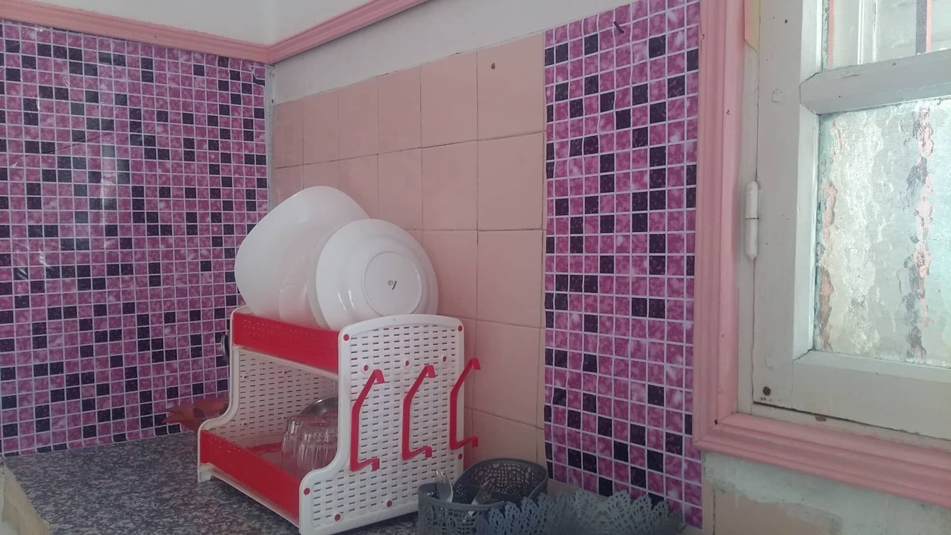 Shower, towels, soap, shampoo