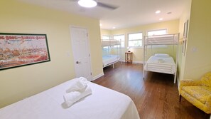 3 bedrooms, iron/ironing board, free WiFi, bed sheets