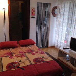 Individually decorated, individually furnished, blackout curtains - Cransalpin SKI IN SKI OFF (Crans-Montana)