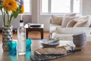 Loft, Private Bathroom | Dining - Dream Stays Bath - Queen Street (Bath)