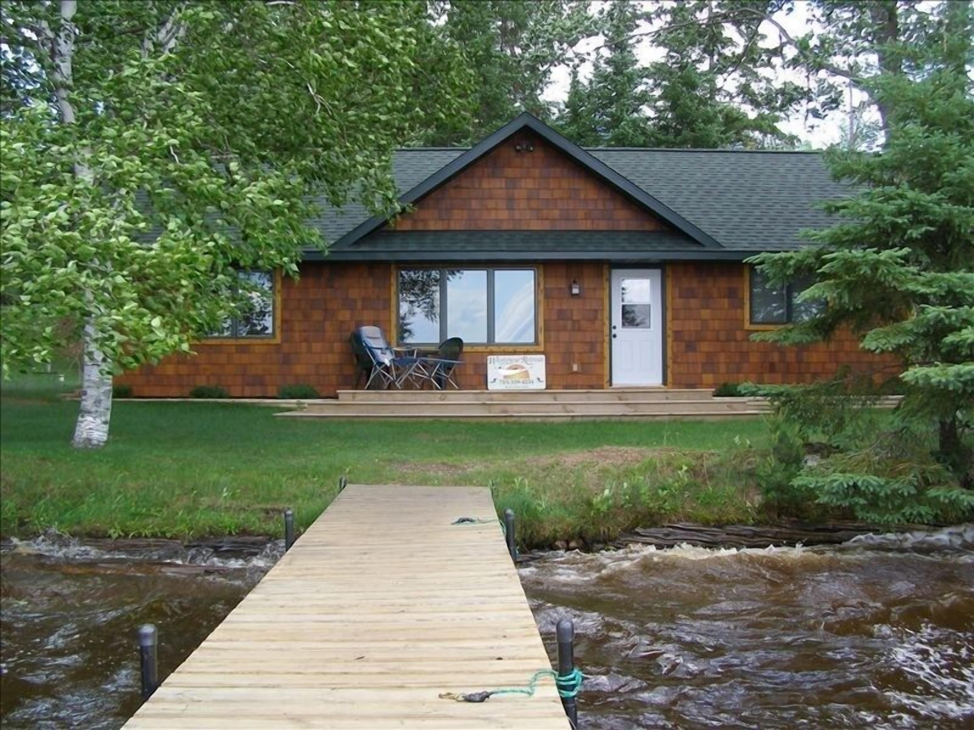 Westview Retreat on Solberg Lake