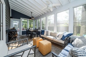 TV, fireplace, DVD player, table tennis