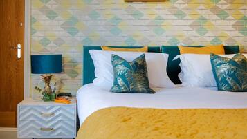 Apartment, 1 King Bed with Sofa bed, Non Smoking