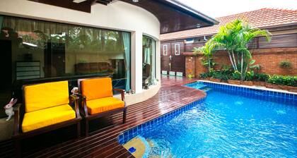Fully large Private Pool Villa Pattaya