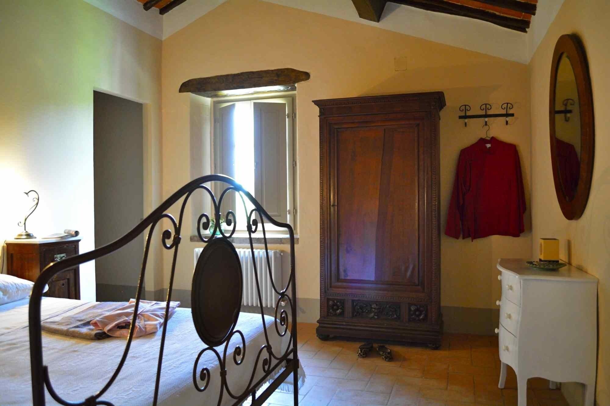 Umbria  -Charming apartment at Castello di Montegiove