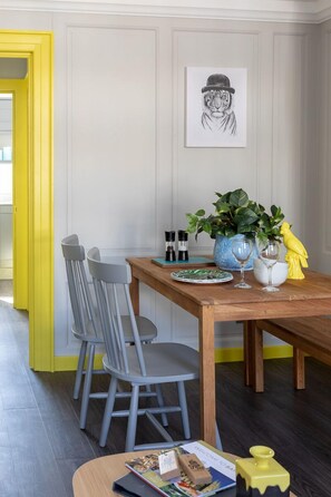 Dining - Dream Stays Bath - Kingsmead Street (Bath)
