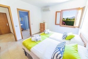 4 bedrooms, iron/ironing board, free WiFi, bed sheets - Villa Santa Maria / finca Santa Maria (Alcúdia)