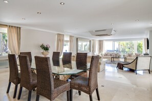 Exclusive Villa, Private Pool | In-room dining - Exclusive 5star sea view villa Elviria (Marbella)