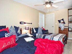 3 bedrooms, in-room safe, iron/ironing board, free WiFi