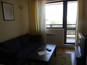 Comfort-Apartment, Bergblick | Wohnzimmer